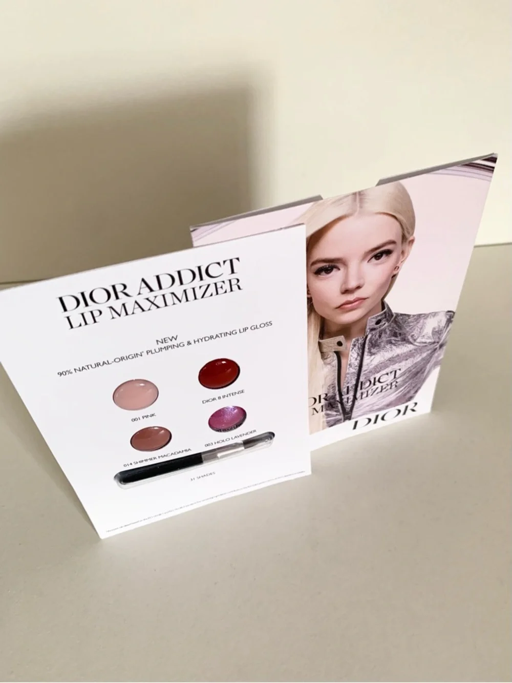 Hold Dior plumping lip gloss kit